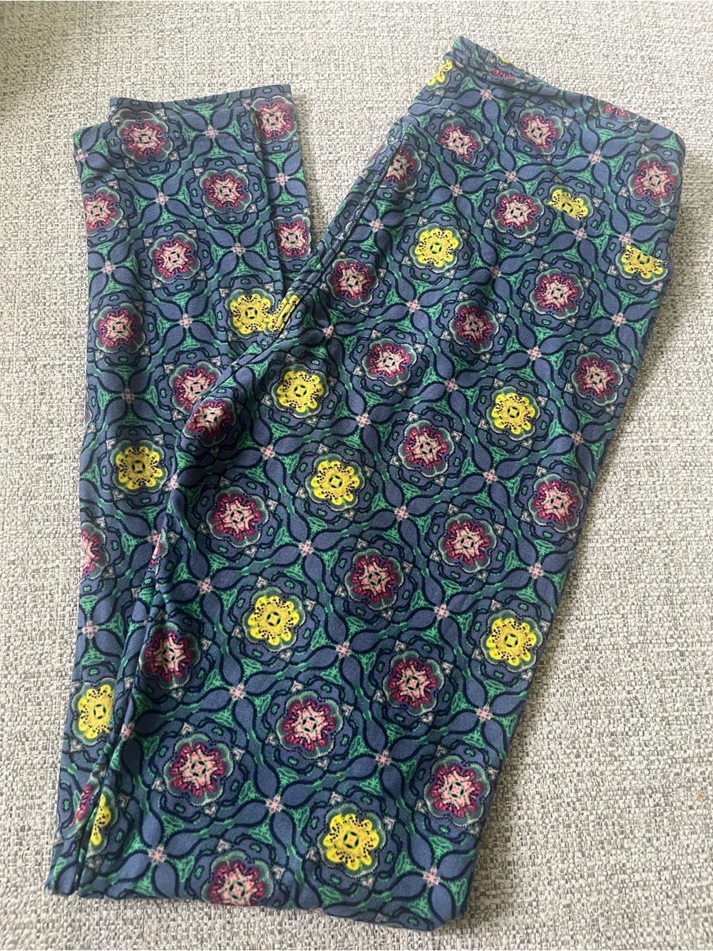 LuLaRoe OS Floral Pattern Leggings in Blue, Yellow & Pink